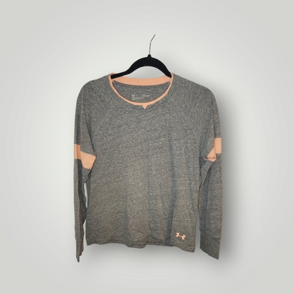 Under Armor Long Sleeve Top with Logo on Back and Stripe Sleeves Women's… - Picture 1 of 11
